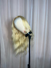 Load image into Gallery viewer, 24” 613 Body Wave
